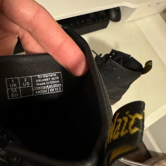 Dr. Marten glitter boots - Picture 5 of 5